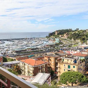 Con Vista Mare Eccezionale Varazze